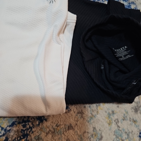 Bundle Athleta Tops Size S - Picture 8 of 8